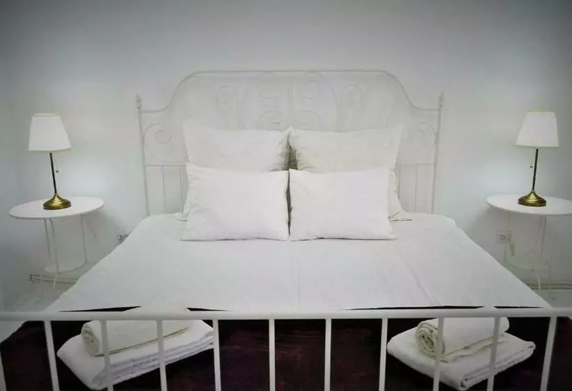 پانسیون La Maison Blanche