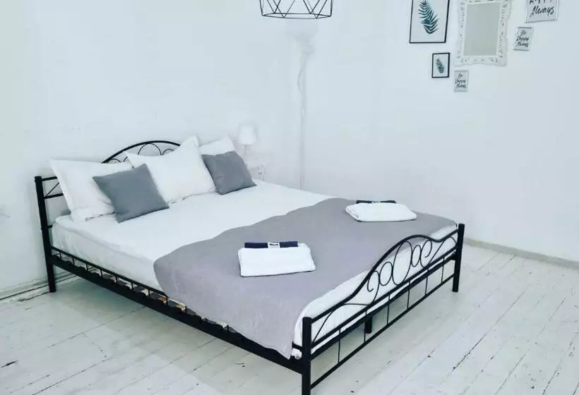 پانسیون La Maison Blanche