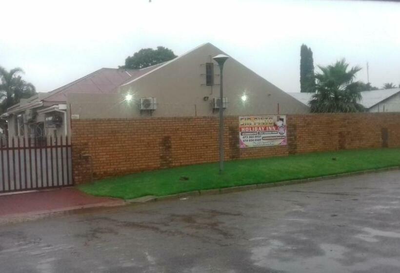 ペンション Sir Pinto Guesthouse