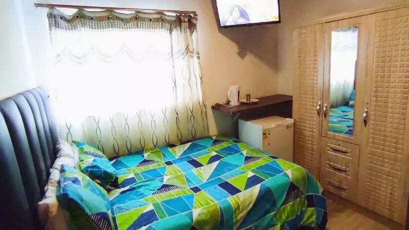 Majatalo Sir Pinto Guesthouse