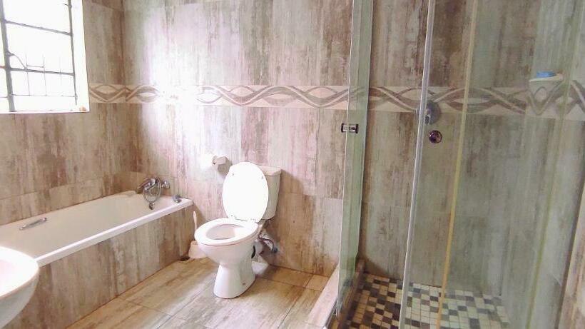 ペンション Sir Pinto Guesthouse