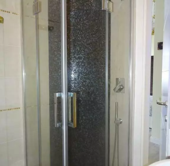 Majatalo Suites Margot