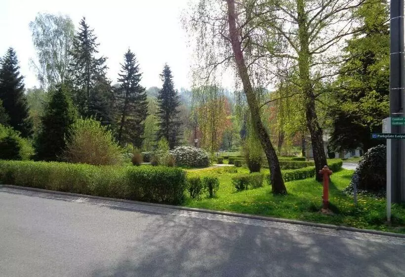 Pension & Gasthof Am Park Ug