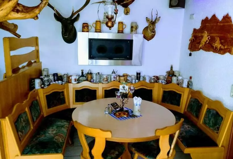 Pension & Gasthof Am Park Ug