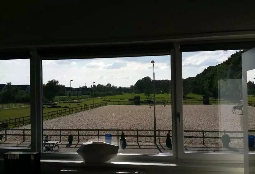 B&b Manege Groenewoude