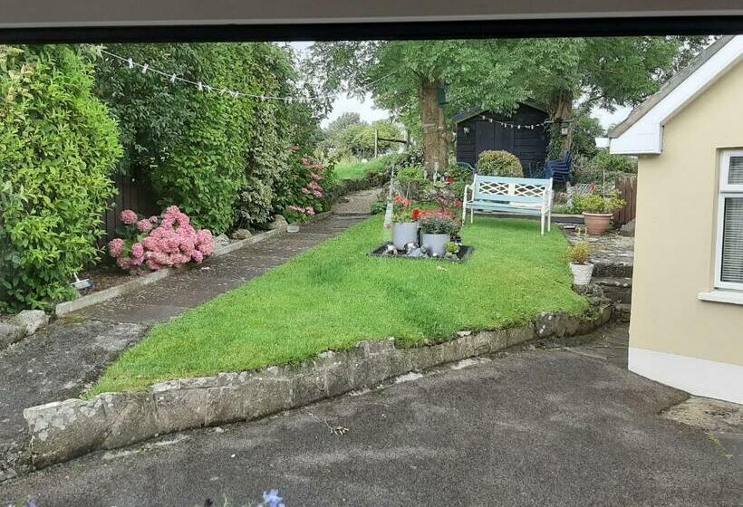 住宿加早餐 Channel View