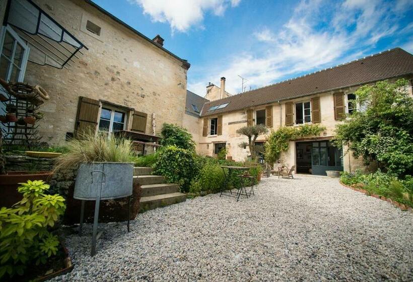 تختخواب و صبحانه Il Etait Une Fois