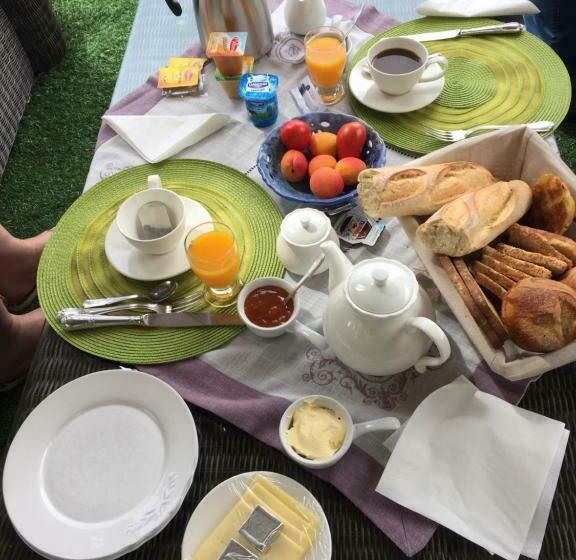 مبيت وإفطار Mas Giro