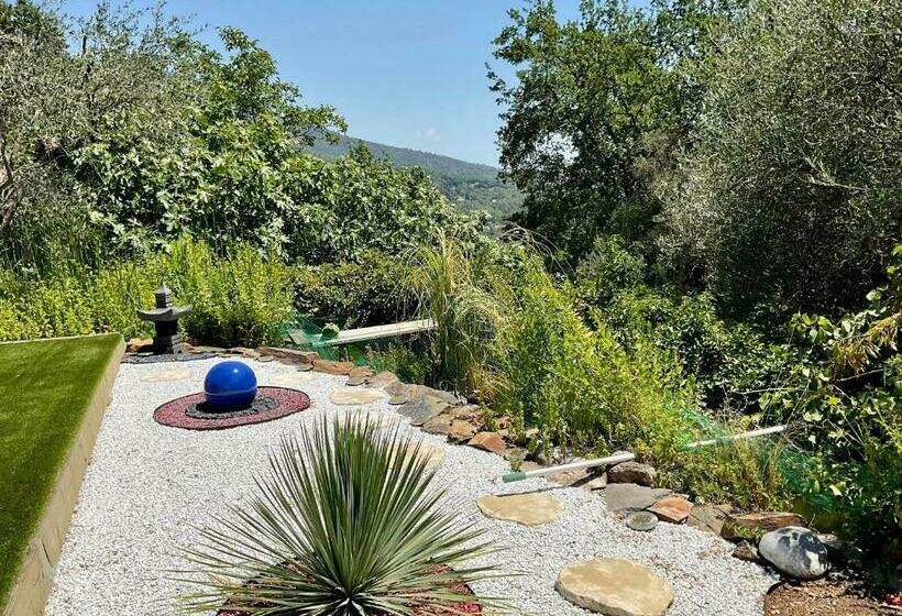 مبيت وإفطار Mas Giro