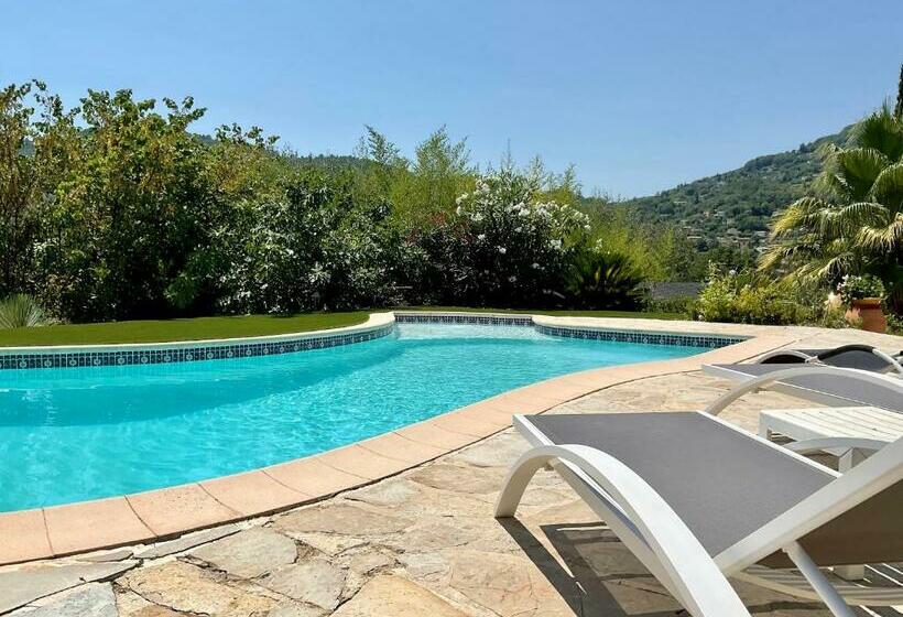 مبيت وإفطار Mas Giro