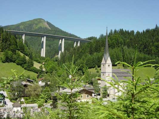 住宿加早餐  Pension Nachtviole