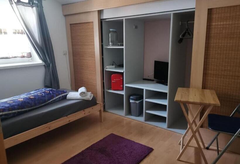 住宿加早餐  Pension Nachtviole