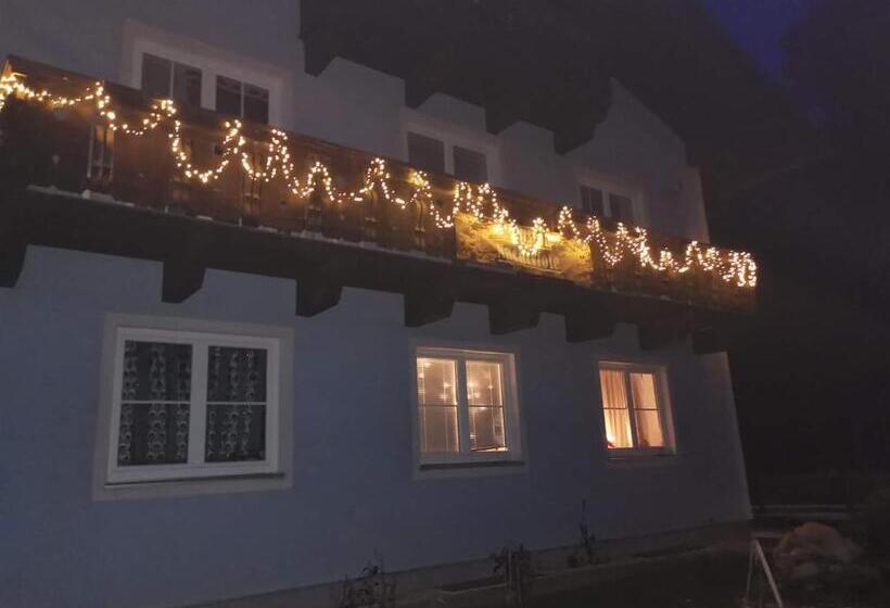 住宿加早餐  Pension Nachtviole