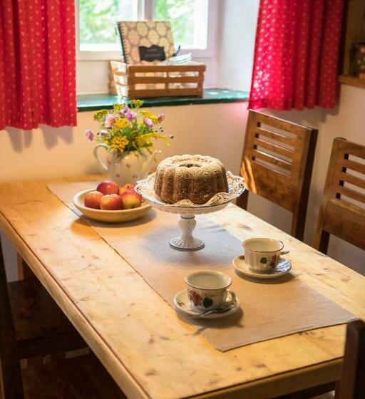 ホテル Achentaler Bauernhäusl