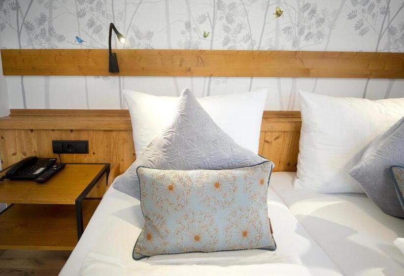 בית מלון כפרי Vierjahreszeiten