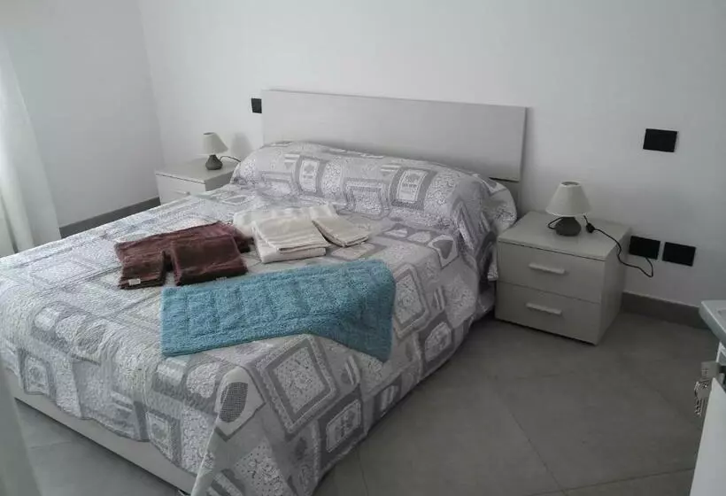 ペンション Affittacamere Di Paola