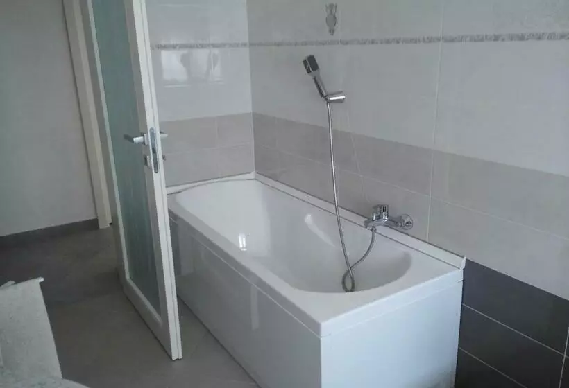 ペンション Affittacamere Di Paola