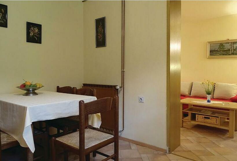 پانسیون Apartments And Rooms Oasis Of Peace