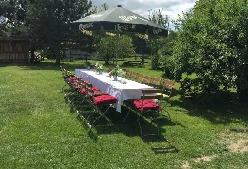 Majatalo Landhof Zur Meierei