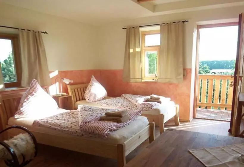 Majatalo Landhof Zur Meierei