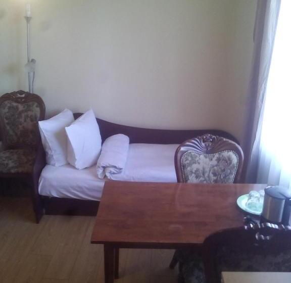 پانسیون Sveciu Namai Avada