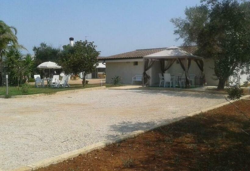 פנסיון Villa Annalaura Galatone