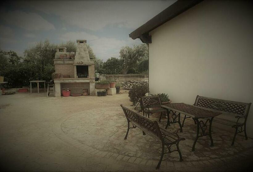 פנסיון Villa Annalaura Galatone