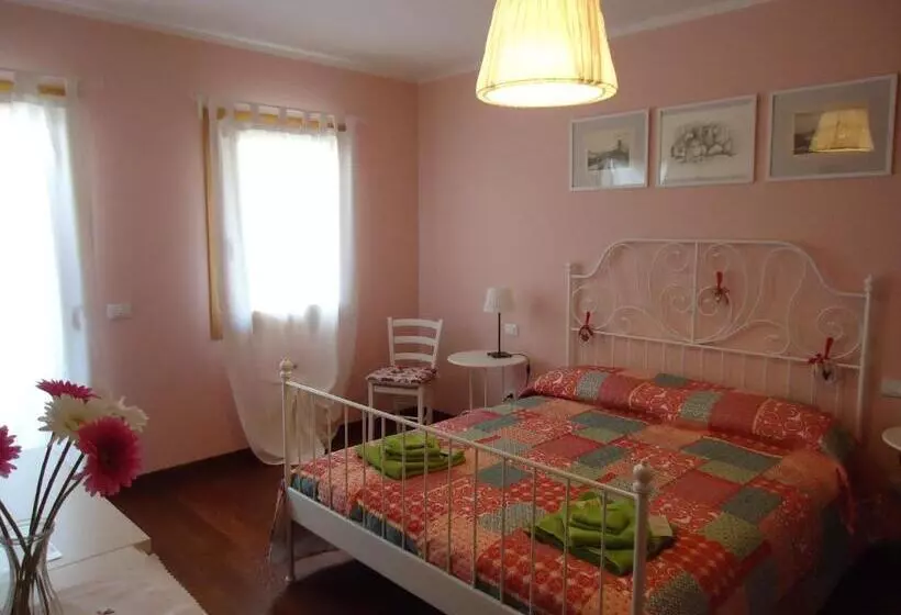 Re Leone Bed And Breakfast