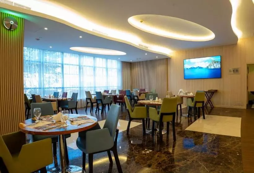 Grand Bellevue Hotel Apartment Dubai