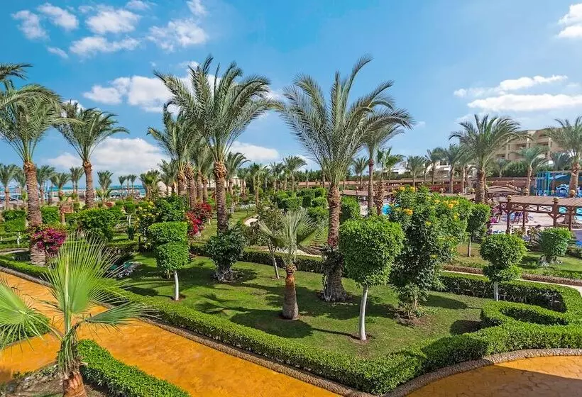 Hawaii Le Jardin Aqua Resort Families And Couples Only