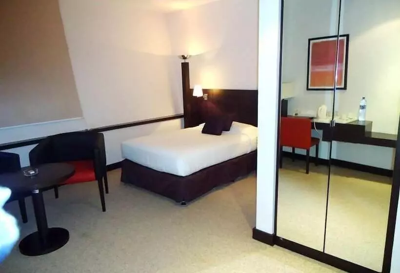 هتل Al Jazira Club