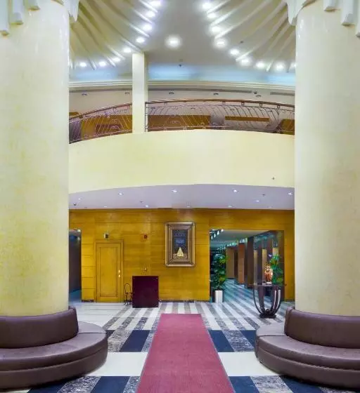 Отель Bab Al Multazam Concorde