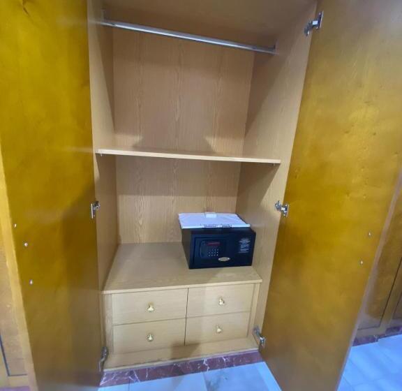 Hotel Bab Al Multazam Concorde