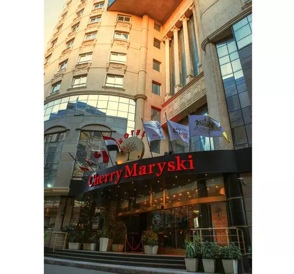 هتل Cherry Maryski
