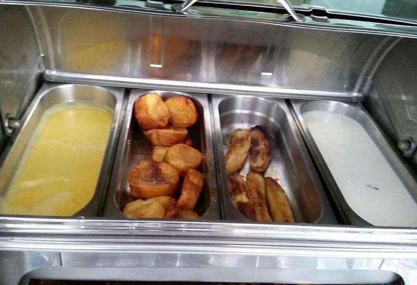 هتل Coqueiro Express