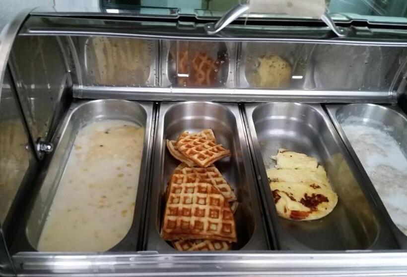 هتل Coqueiro Express