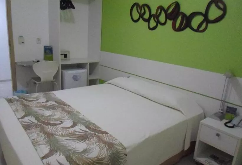 Otel Coqueiro Express