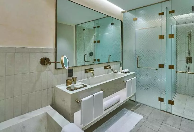 Hotel Erth Abu Dhabi