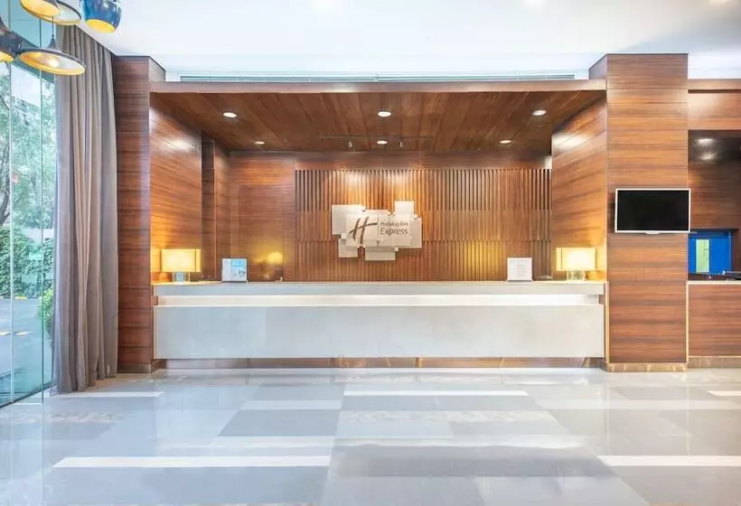 Hotelli Holiday Inn Express Beijing Dongzhimen, An Ihg