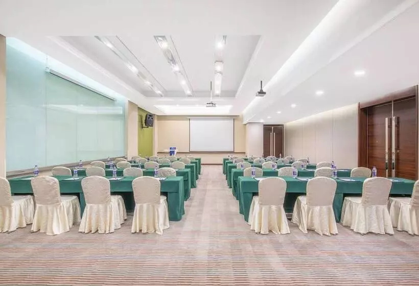 Hotelli Holiday Inn Express Beijing Dongzhimen, An Ihg