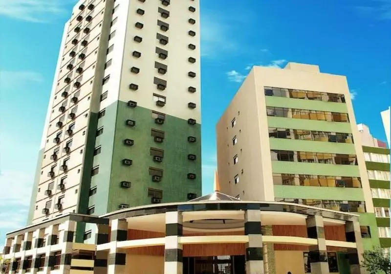 Master Curitiba Hotel 1,6 Km Do Estádio Couto Pereira Show