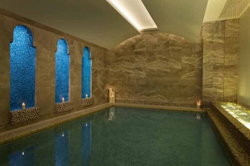 Hotel Millennium Al Rawdah