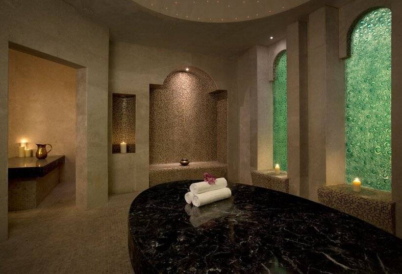 Hotel Millennium Al Rawdah