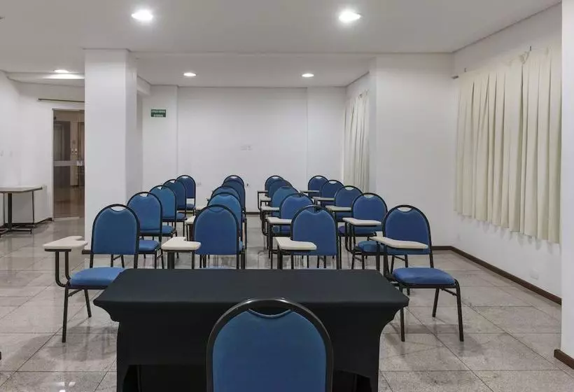 هتل Monreale Express Ribeirao Preto