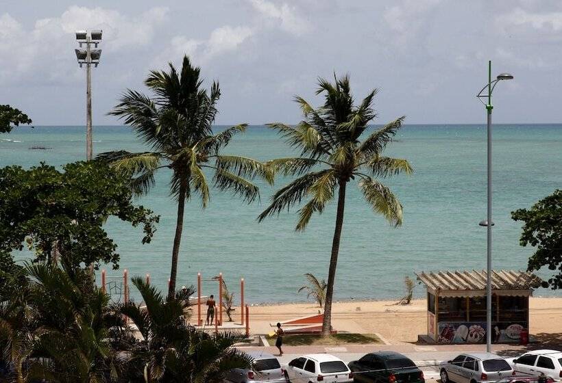 هتل Porto Maceio