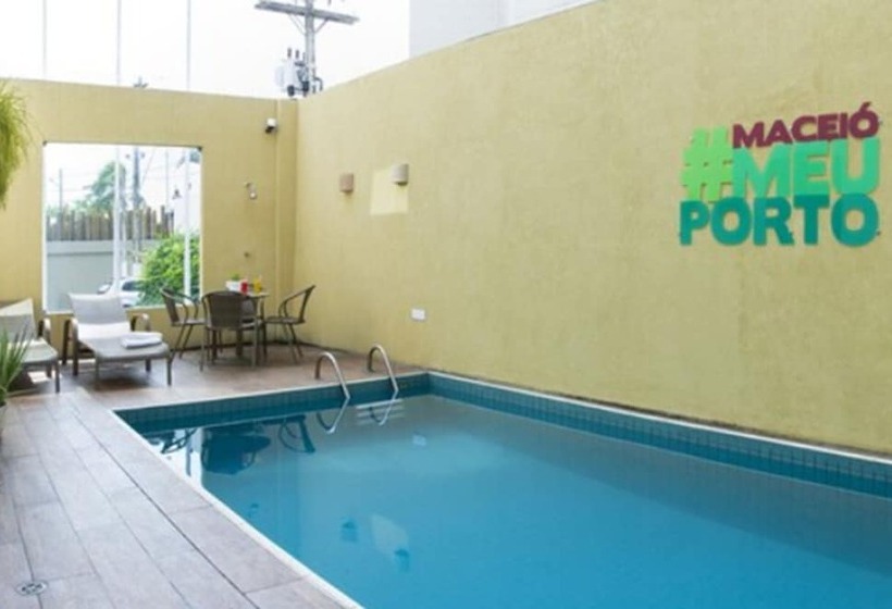 هتل Porto Maceio