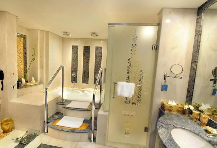 Отель Ruve Al Madinah