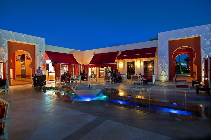 هتل Sentido Reef Oasis Aqua Park Resort