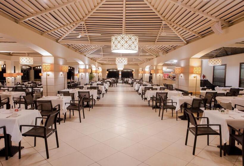 هتل Sentido Reef Oasis Aqua Park Resort