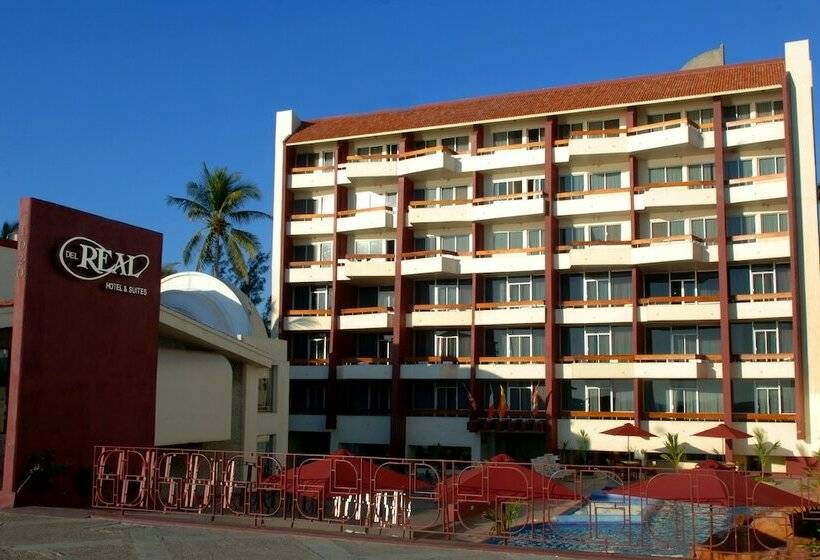 Del Real Hotel & Suites